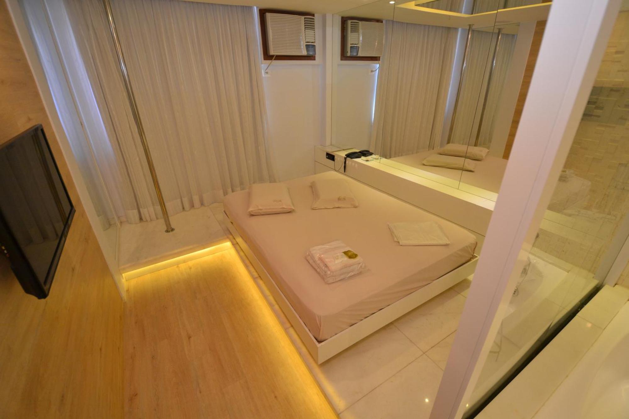 Hotel do amor Time (adults Only)