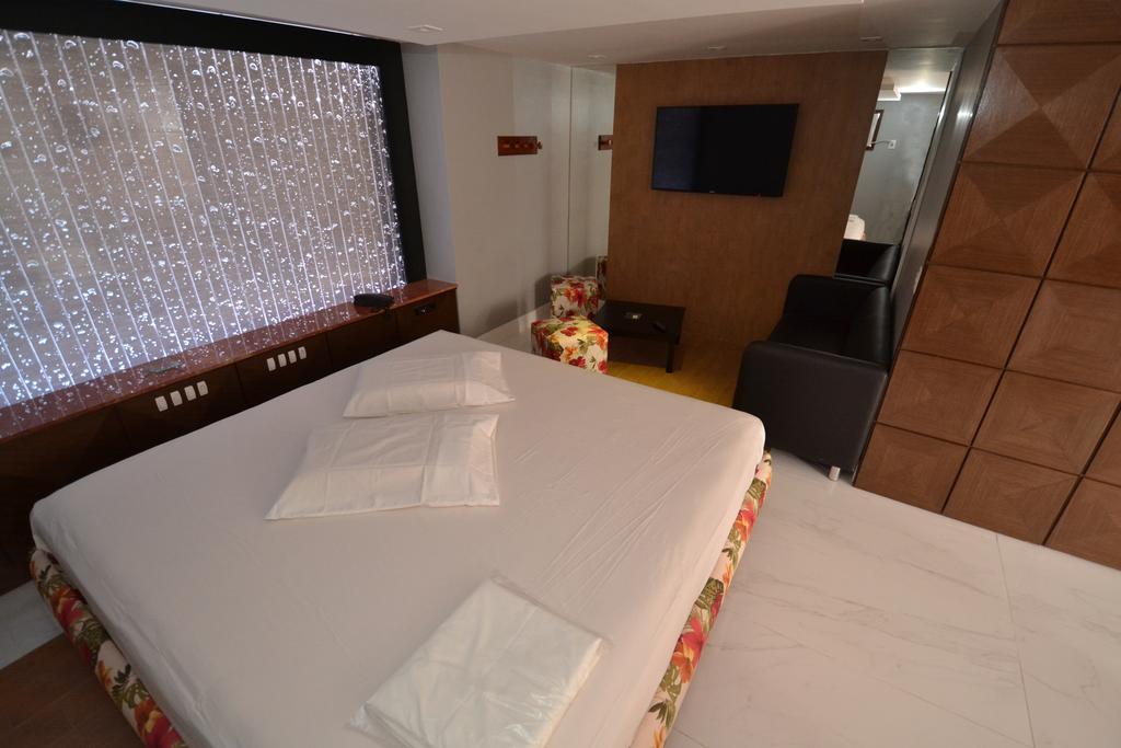 Time (adults Only) Hotel do amor 3*